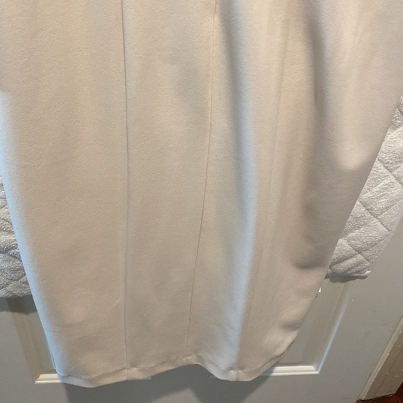 Donna Morgan
Sheath D6290m Xd - Picture 7 of 9